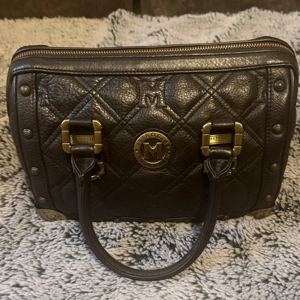 Metrocity Quilted Brown Leather Satchel - Picture 1 of 16